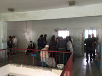 Voting in Sulaimani, People inside a school to vote