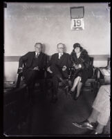 Asa Keyes during a break in his trial with his wife Lillian Keyes and Charles Ostrum, Los Angeles, 1929