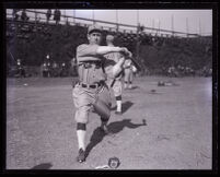 Max Flack swings a bat, Los Angeles, 1922-1925