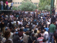 تظاهرات در دانشگاه آزاد تهران جنوب