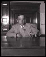 John Rettenger on stand during bribery case of district attorney Asa Keyes, Los Angeles, 1929