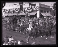 Carriage pulled by a team of horses the Tournament of Roses Parade, Pasadena, 1927