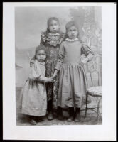 Belle, Alma and Grace Grubbs, Sacramento, circa 1895