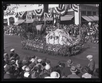 Pasadena Elks float in the Tournament of Roses Parade, Pasadena, 1927