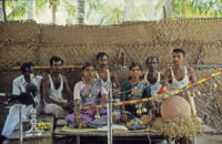 Villupāttu (bow song) ensemble, Achankulam (India : Village), 1984