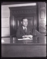 Dave Getzoff, in a courtroom, indicted on the charge of conspiracy to give bribes, Los Angeles, 1929