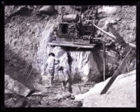 Workers excavating Sawpit Dam, Monrovia, 1926