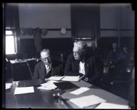 Asa Keyes with attorney Paul Schenck during the Keyes bribery trial, Los Angeles, 1929 