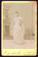 Unidentified actress, Oakland, 1890-1900