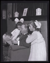 Judge Johnson W. Summerfield with two girls, probably his daughters Catherine and Jeanne, Los Angeles, 1918