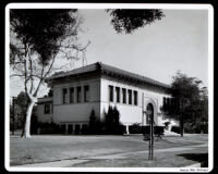 Exterior view of the Vermont Square Branch Library, Los Angeles, 1945