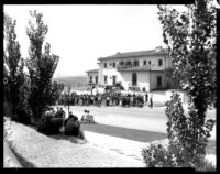 Hershey Hall dedication - Onlookers, 1931