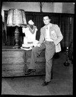 Unidentified man in photo shoot, 1947