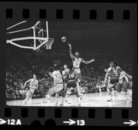 Wilt Chamberlain during Los Angeles Lakers' game against New York, 1972