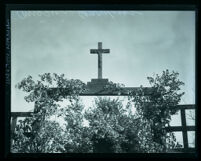 Crucifix above gateway at Mission Gardens, Los Angeles, 1926