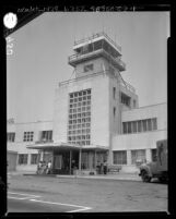Know Your City No.246 People entering control tower and main entrance of the Lockheed Air Terminal in Burbank, 1956