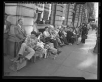 Line of people waiting for Federal Housing Administration permits in Los Angeles, Calif., 1945