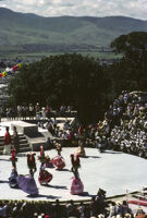 Lunes del Cerro, distance view of dancers on stage, 1985