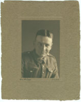 Raymond Chandler, portrait WWI uniform