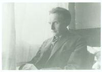 Richard J. Neutra, portrait, seated 3/4 profile, circa 1920  [grayscale scan]