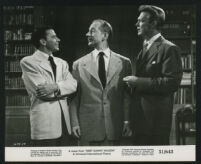 Frank Sinatra, Alex Nicol and unidentified cast member in Meet Danny Wilson