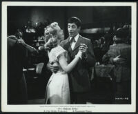 Jerry Lewis, Marie Wilson and extras in My Friend Irma