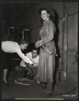 Jane Russell and crew members preparing her wardrobe for The Paleface