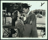 Teresa Wright and Joseph Cotten in a scene from Shadow of a Doubt