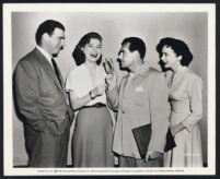 Stephen McNally, Peggy Dow, Howard Duff and Ida Lupino on the sets of Woman In Hiding