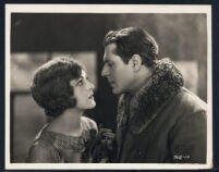 Billie Dove and Warner Baxter in The Air Mail