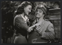 Dorothy Shay and Lou Costello in Comin' Round the Mountain