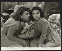Unidentified actress and Constance Moore in Delightfully Dangerous