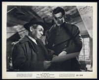 Arnold Marlé and Guy Rolfe in The Girl in the Painting