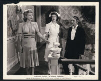 Grace McDonald, Peggy Ryan and Leonard Carey in Give Out, Sisters