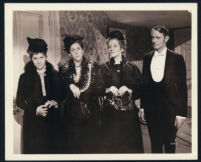 Maxene Andrews, Patty Andrews, LaVerne Andrews and Leonard Carey in Give Out, Sisters