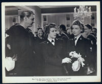 Sonny Tufts, Betty Hutton, Ann Doran and cast members in Here Come the Waves
