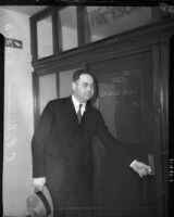 Lawyer Erwin P. Werner arriving at court, 1935