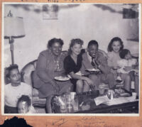Jazz musician Eddie Heywood and unidentified women, Los Angeles, 1940s