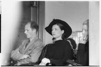 Private detective Pearl Antibus appears in court with her daughter Norma Thelan during her trial against millionaire Thomas W. Warner, Sr, Los Angeles, 1938