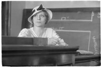 Woman testifying in a courtroom, Los Angeles, 1930-1939