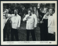 Peter Finch and others in Elephant Walk