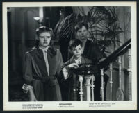 Sherlee Collier, Peter Miles, and Warwick Greyson in Enchantment