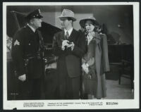 Wade Boteler, Wendy Barrie, and an unidentified actor in Eyes of the Underworld.
