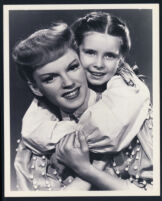 Judy Garland and Margaret O'Brien in Meet Me In St. Louis