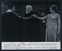 Laurence Olivier, Maggie Smith, and Anthony Nicholls in Othello
