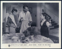 Betsy Drake, Cary Grant, and Iris Mann in Room For One More