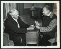 Charles Coburn learns card tricks from an expert for Shady Lady