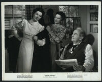Rosalind Russell, Beulah Bondi, and Charles Kemper in Sister Kenny