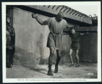 Kirk Douglas, Woody Strode and unidentified extra in gladiator training scene, Spartacus