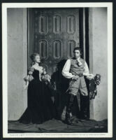 Sally Forrest and Michael Pate in The Strange Door